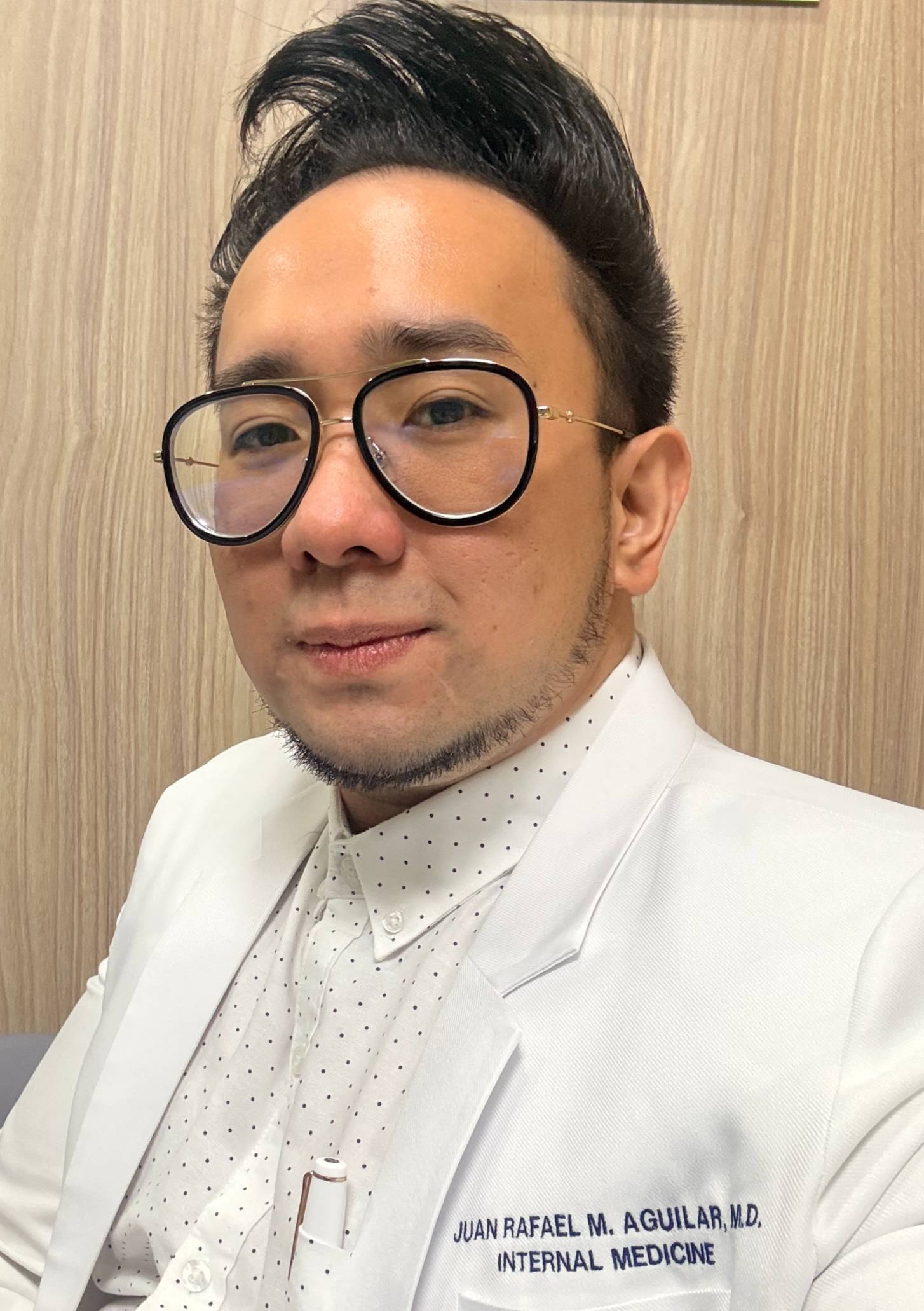 Dr. Juan Rafael Aguilar