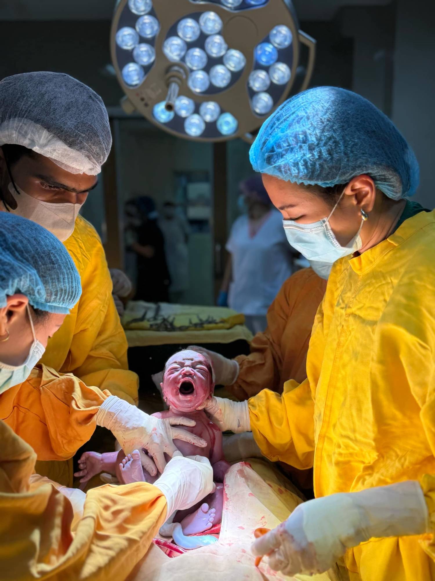 Sherry Ann Wee Holaysan  -  Obstetric and Gynecology