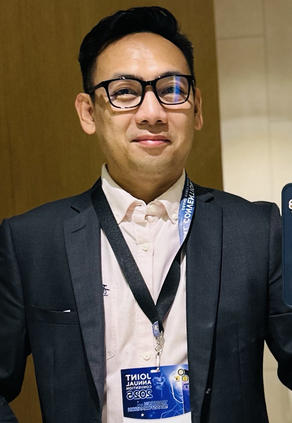 Alex Y Pang  -  Internal Medicine - Gastroenterology