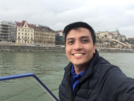 Andres Ventura Ebison  -  Internal Medicine