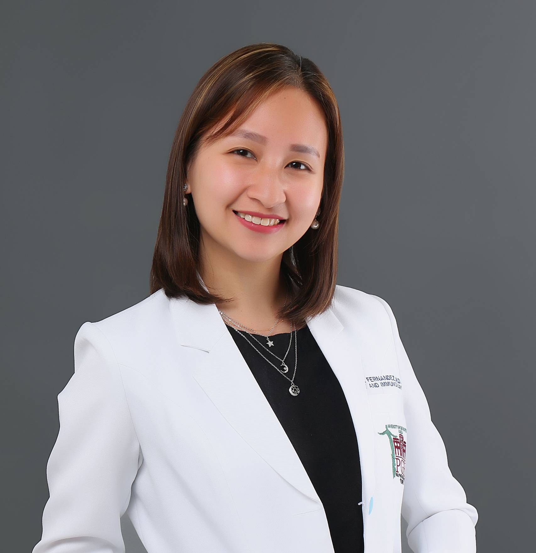 Elaine Louise Fernandez  -  Internal Medicine