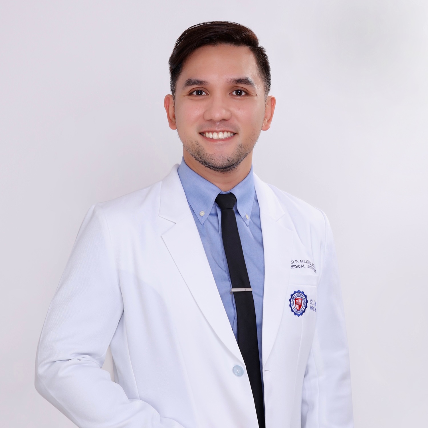 Omar  Maaño  -  Internal Medicine (Adult Diseases)
