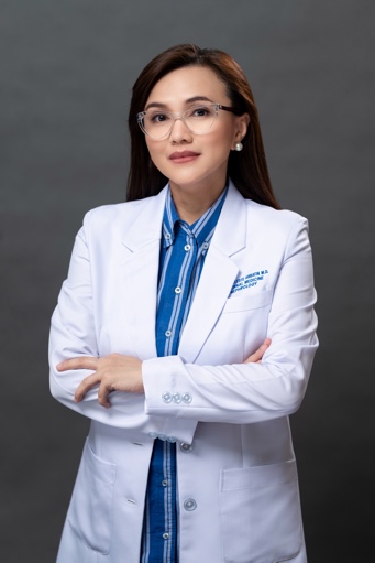 Maia Celeste Alix Arbatin  -  Internal Medicine